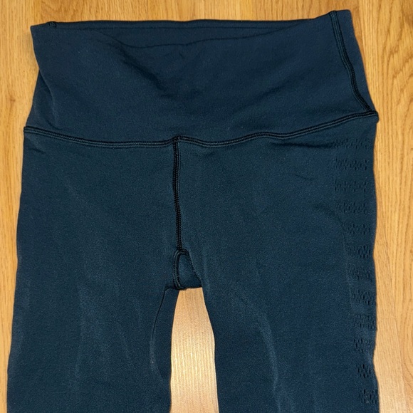Lululemon size 4 dark teal blue green Athletica crop yoga Leggings - Picture 7 of 11